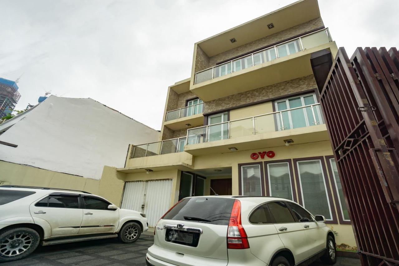 Oyo 2357 Syariah Grand Raudhah Hotel Jacarta Exterior foto