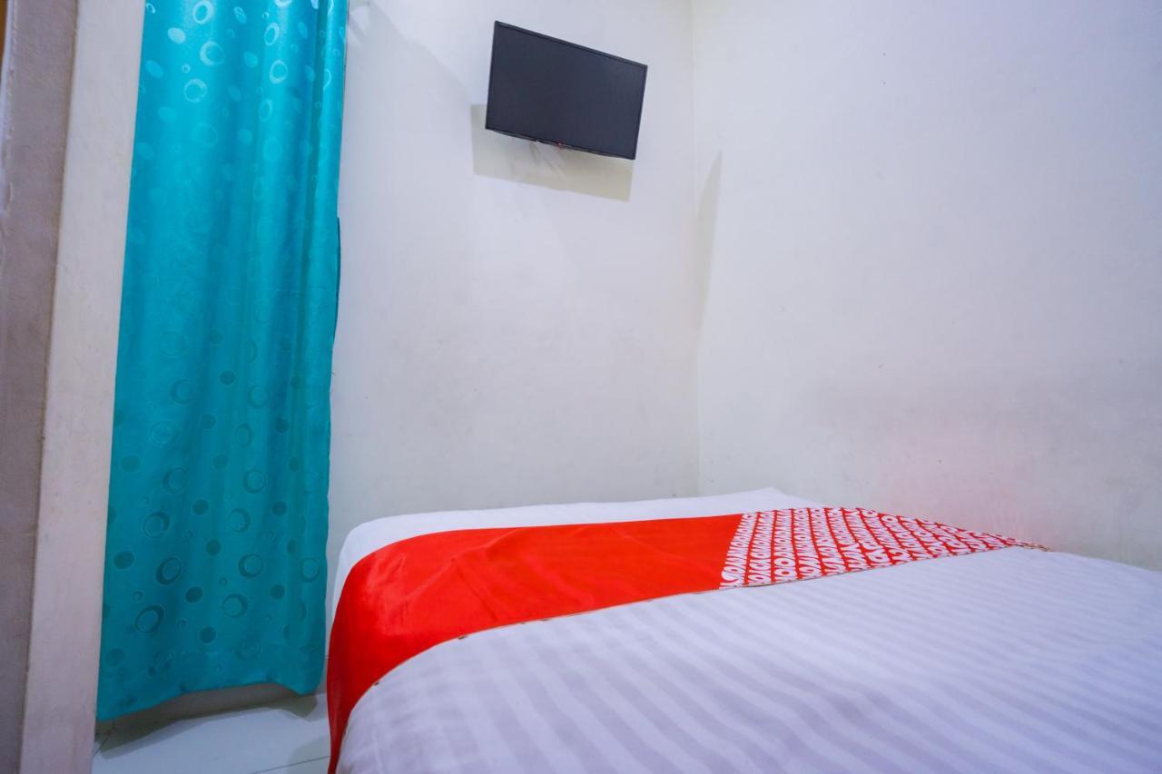 Oyo 2357 Syariah Grand Raudhah Hotel Jacarta Exterior foto