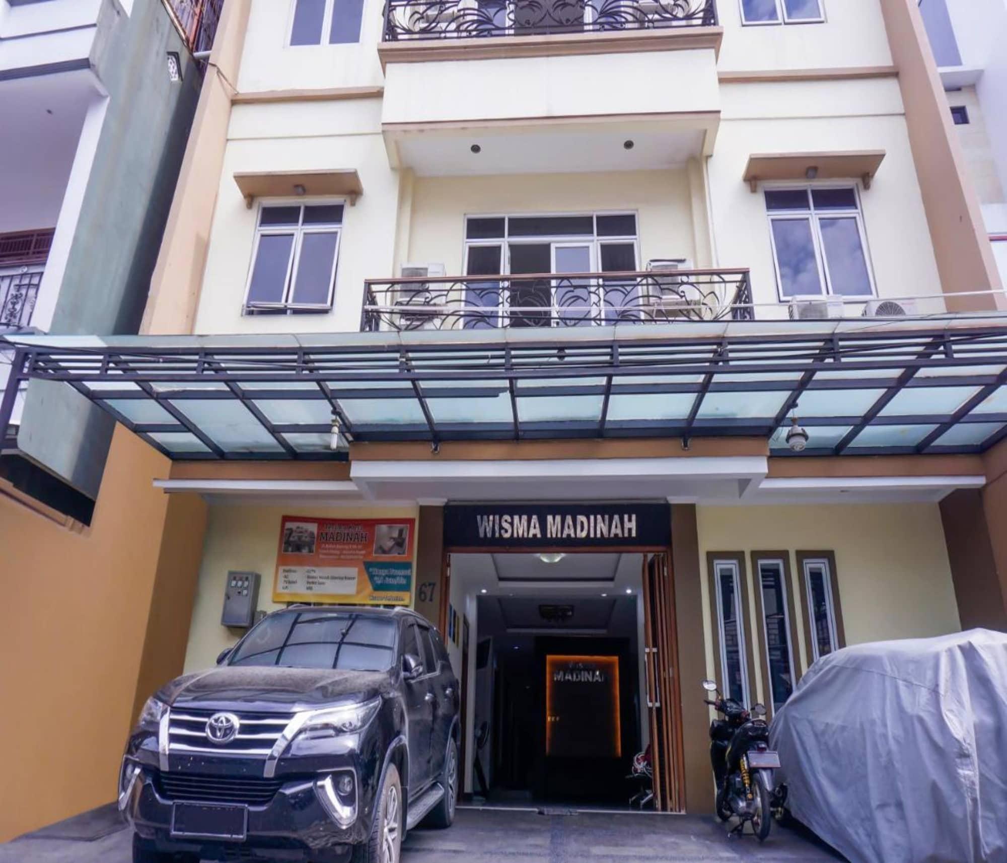 Oyo 2357 Syariah Grand Raudhah Hotel Jacarta Exterior foto